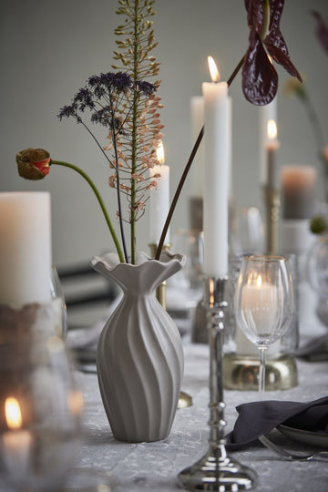 Smuk gave til hende – dekorativ vase fra Lene Bjerre i tidløst design