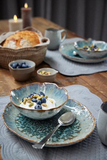 Håndlavede keramik kopper, skåle og tallerkner