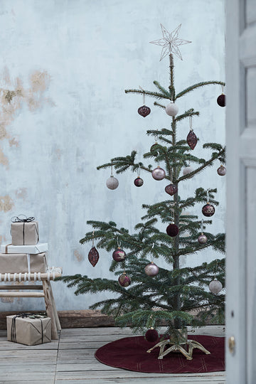 juletræsfod og topstjerne lene bjerre