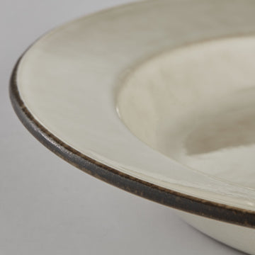 Amera dyb tallerken Ø23 cm. beige LENE BJERRE