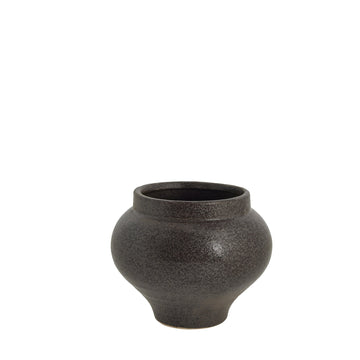 Hilla skjuler H12,5 cm. brun keramik LENE BJERRE