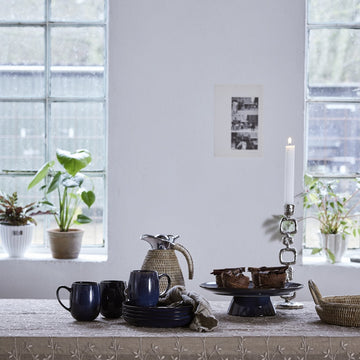 Rosalie skjuler hvid 16 cm. LENE BJERRE