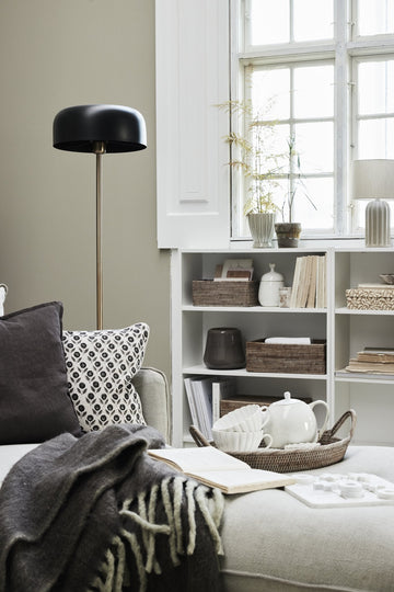 Marmilla Kryds og Bolle Spil i hvid marmor Lene Bjerre Design DK