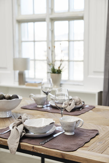 Nemia bordlampe H41,5 cm. sand keramik LENE BJERRE