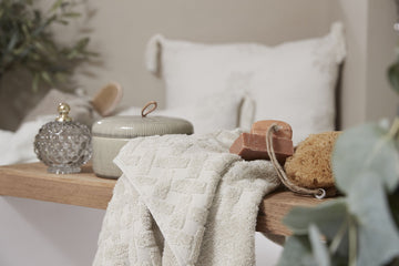 Miya krukke H11 cm. lysegrå LENE BJERRE