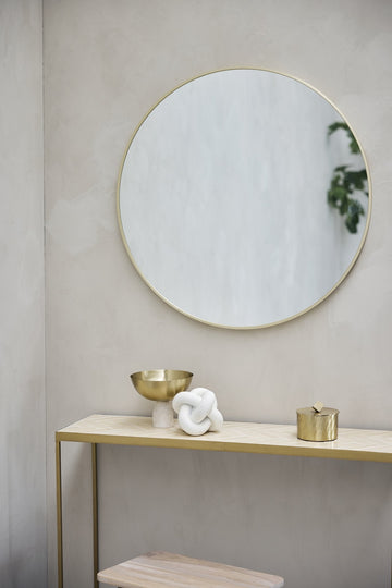 Ellivia guldskål på marmorfod ø12 cm. LENE BJERRE