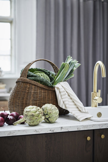 Esther kurv 42x29 cm. brun rattan LENE BJERRE