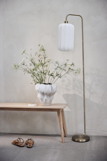 Sashie gulvlampe 160x20 cm. hvid LENE BJERRE