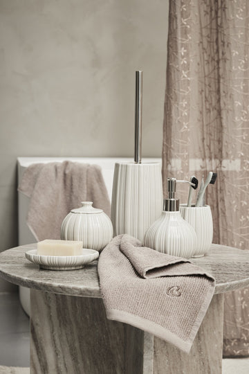 Lily dispenser brun sand keramik H16,3 cm LENE BJERRE