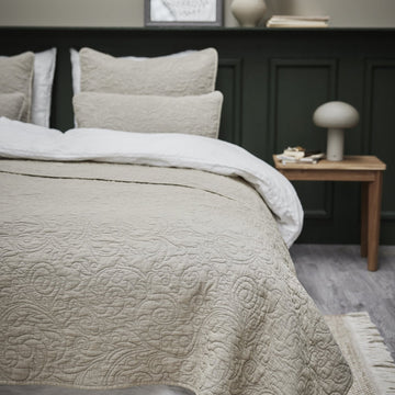 Nemille trådløst transportabel LED lampe H24,5 cm. sand LENE BJERRE