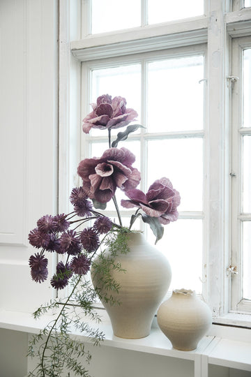 Hesille vase H32 cm. sand keramik LENE BJERRE