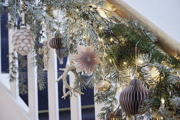 Serafina gevir  H10,7 cm. lys guld Lene Bjerre Design DK