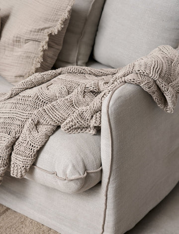 Canille plaid 170x130x cm. Lene Bjerre Design DK